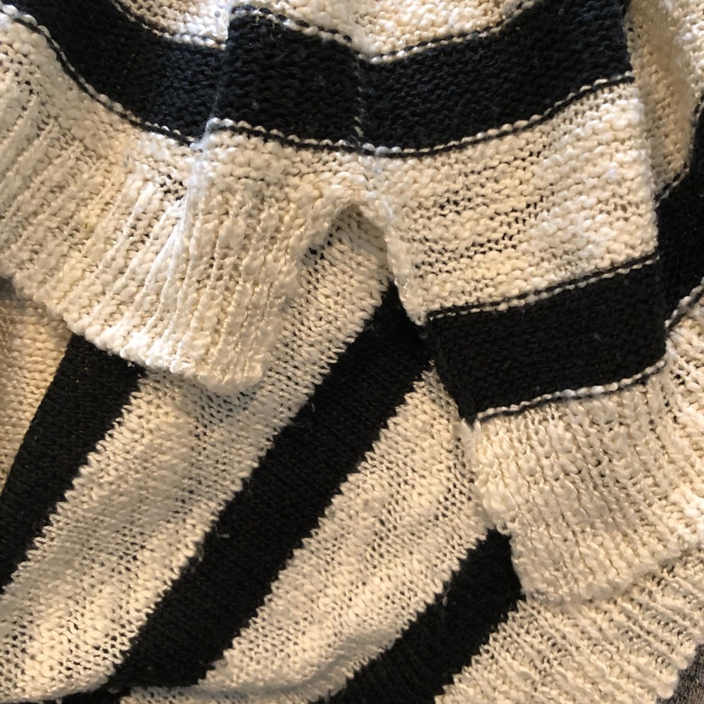 PINK ROSE Striped Sweater - Picture 5 of 5